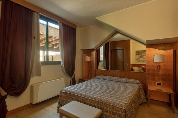 Hotel Motel Futura Paderno Dugnano Esterno foto