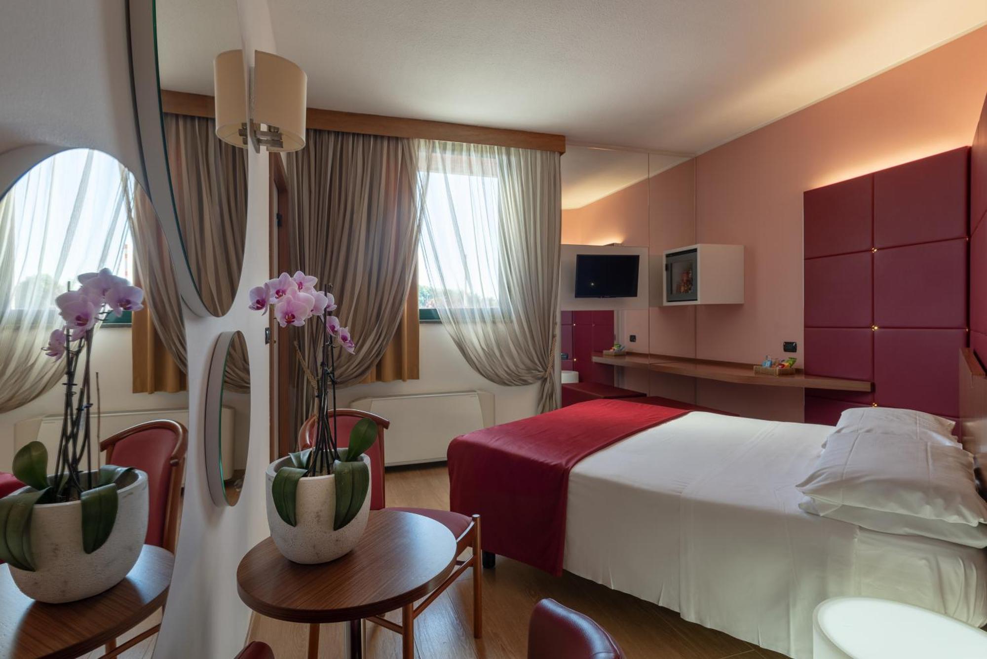 Hotel Motel Futura Paderno Dugnano Esterno foto